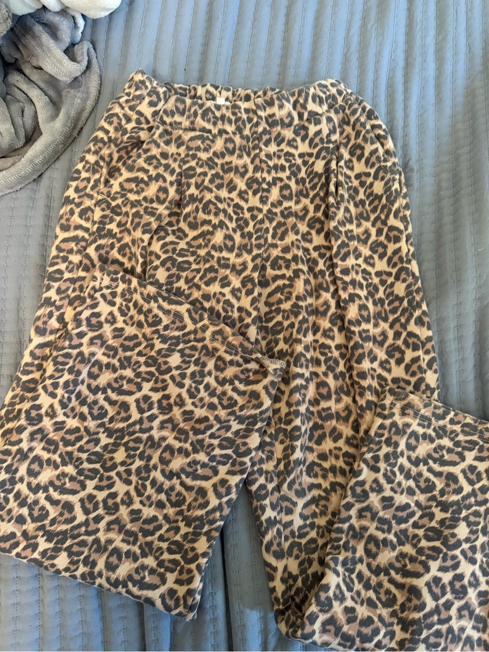 aerie Leopard-Print Track Pants in Tan & Black